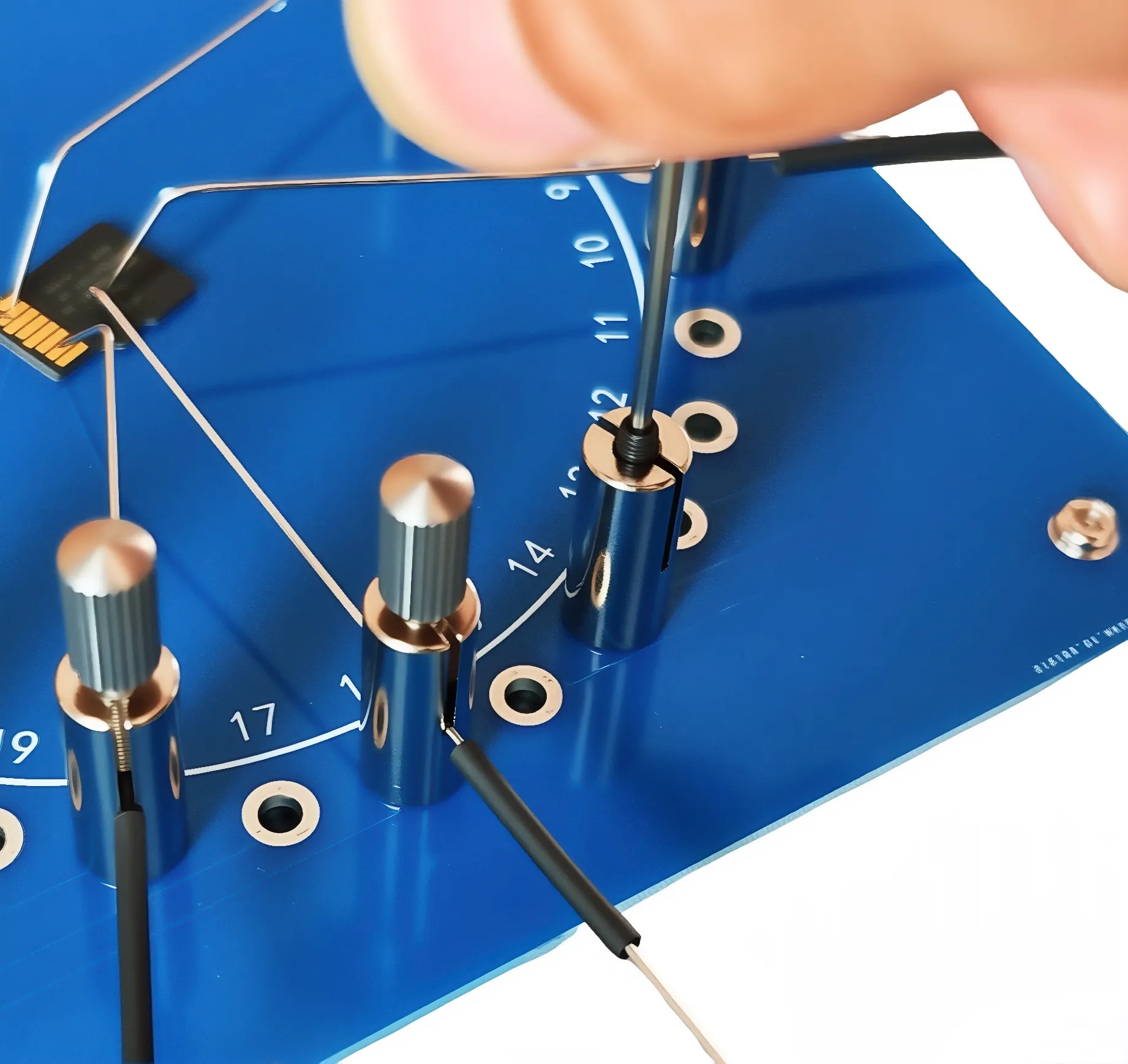 เครื่องมือซ่อมแซมและทดสอบอุปกร - Electronics Repair Gadgets บทวิจารณ์และราคา