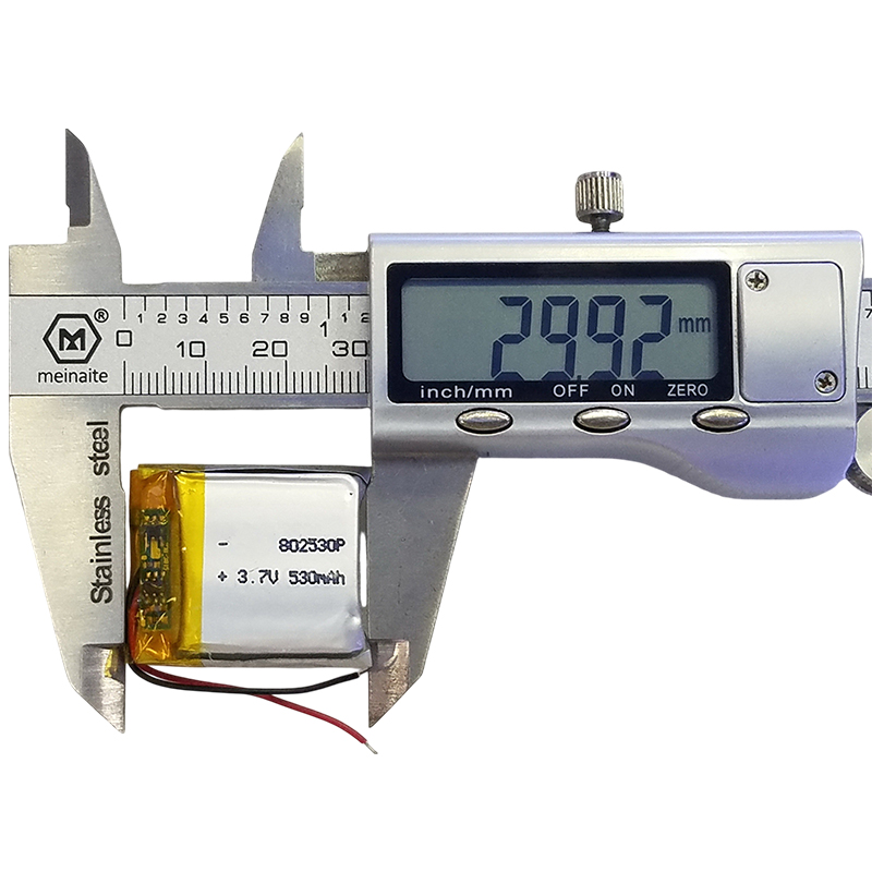แบตเตอรี่ลิเธียมไอออนน้ำหนักเบ - Electronics And Gadgets Ce บทวิจารณ์และราคา
